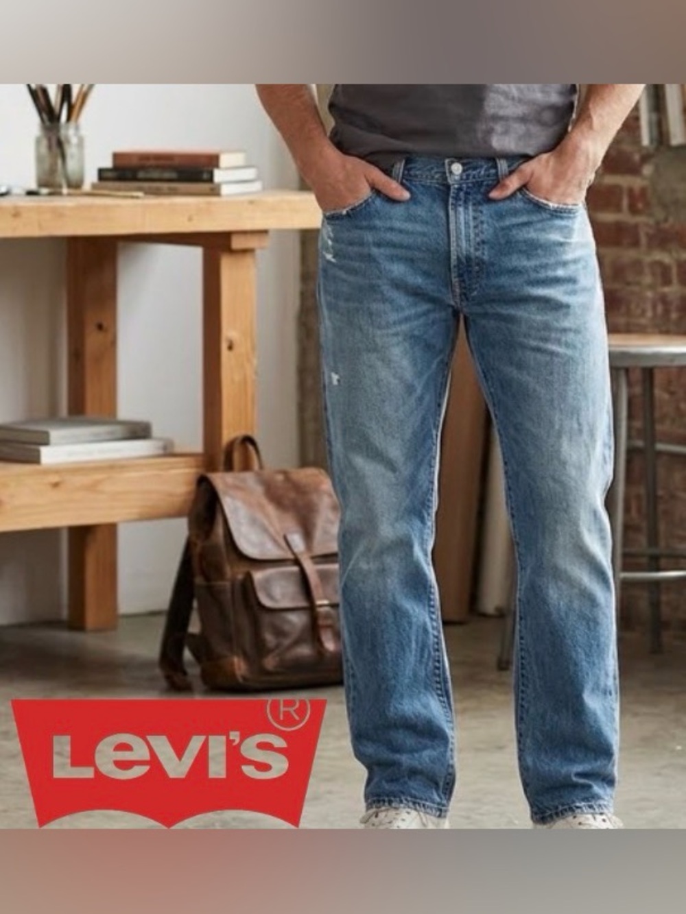Levi's Straight Fit Jeans - Size 38
